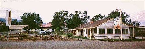 Capitol Reef Inn & Cafe トーリー エクステリア 写真